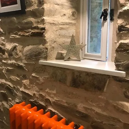 Woodstock Courtyard Inistioge