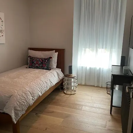 Woodstock Courtyard * Inistioge