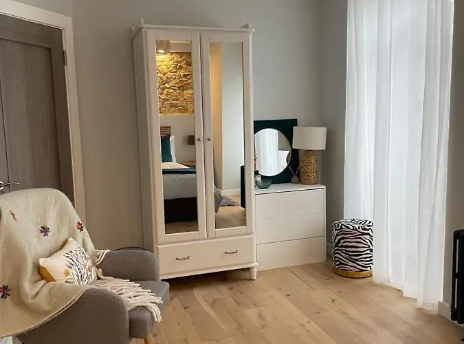 Woodstock Courtyard Apartmán *