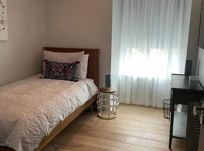 Woodstock Courtyard * Inistioge