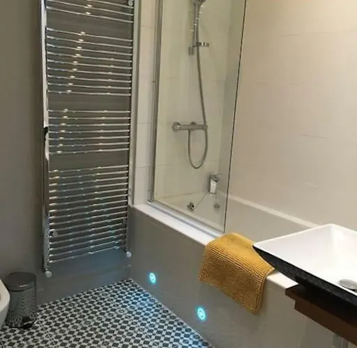 Woodstock Courtyard Inistioge